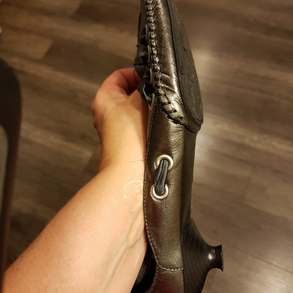 Aliwell Women's ballet style shoe with slight heel - Picture 4 of 6